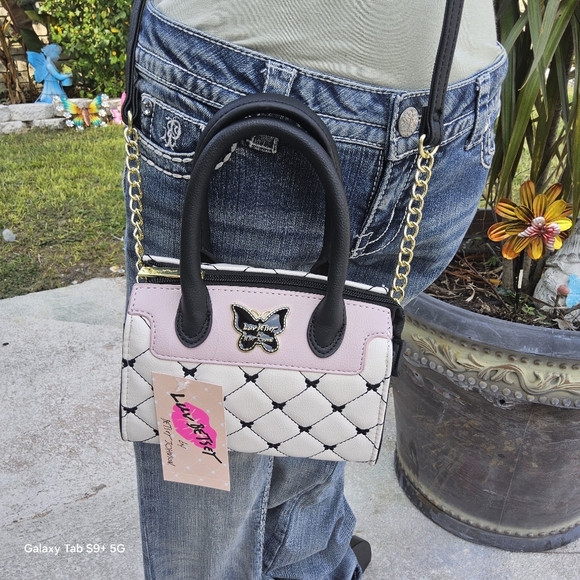 NWT BLUSH/MULTI COLOR QUILTED BOW LUV BETSEY SATCHEL - Picture 2 of 6